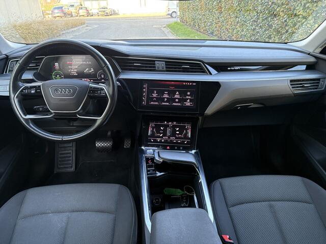 Audi e-tron 50 quattro Business edition 71 kWh / AUTOMAAT / NAVI / CRUISE