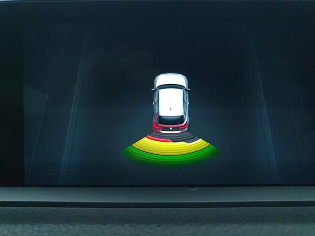 BMW 1-SERIE 118i Executive NAVI/CRUISE/CLIMA/LMV