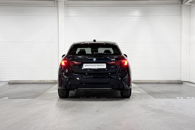 BMW 1-SERIE 120 | M-Sport Design | Premium Pack | Driving Assistant | Adaptive Led | Comfort Access