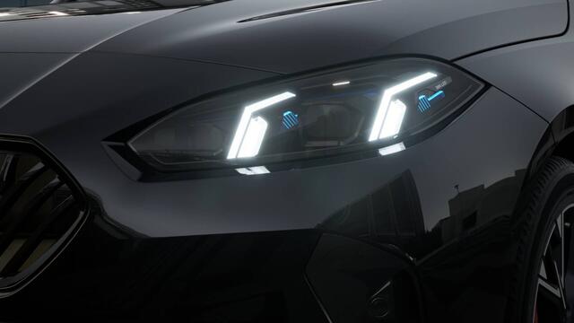 BMW 1-SERIE 120 M Sport Automaat / Sportstoelen / Adaptieve LED / M Adaptief onderstel / Comfort Access / Parking Assistant