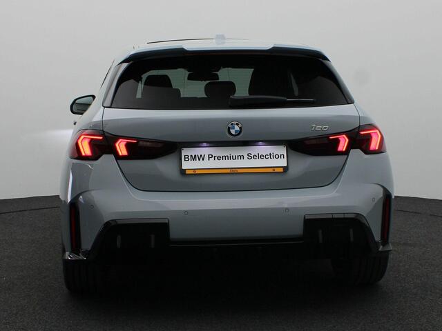 BMW 1-SERIE 120 M Sportpakket Pro | Premium Pack | Stuurwielrand Verwarmd | M Adaptief onderstel | Panoramadak | Driving Assistant | Harman Kardon | 19''
