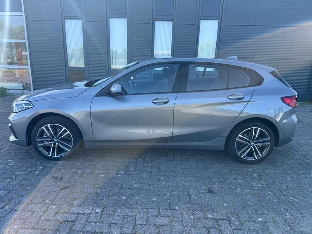 BMW 1-SERIE 118i