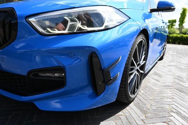 BMW 1-SERIE 118d Executive Ed. M sport full option trekhaak afneembaar