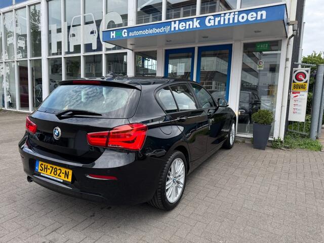 BMW 1-SERIE 118i Corporate Lease I Automaat I Navigatie I Dealer onderhouden