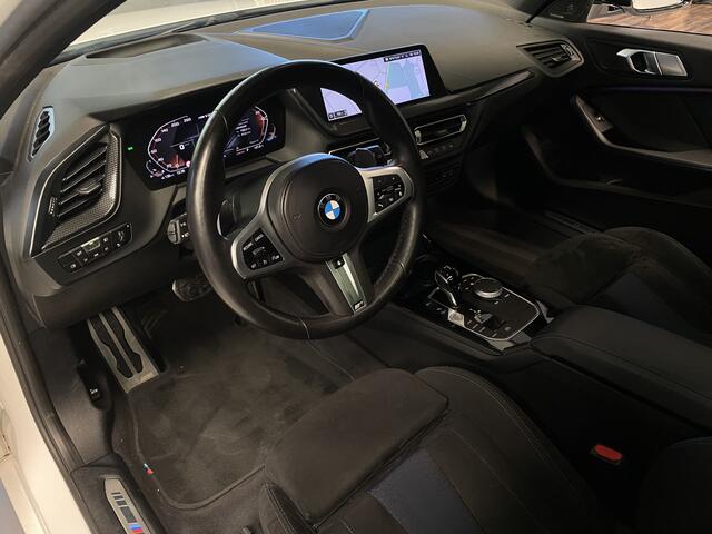 BMW 1-SERIE M135i xDrive Business Edition Plus Cruise, Pano, Harman/kardon