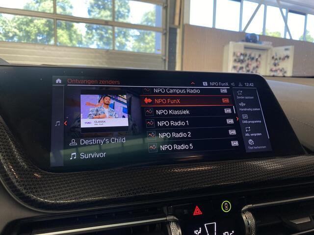 BMW 1-SERIE M135i xDrive Business Edition Plus Cruise, Pano, Harman/kardon