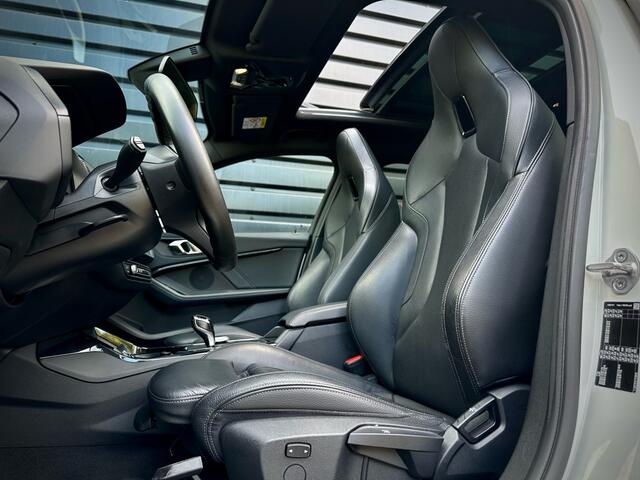 BMW 1-SERIE 118i M135 M-PERFORMANCE PANO|SCHAALSTOEL|HiFi|LEDER
