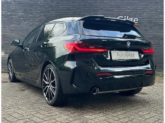 BMW 1-SERIE 118i