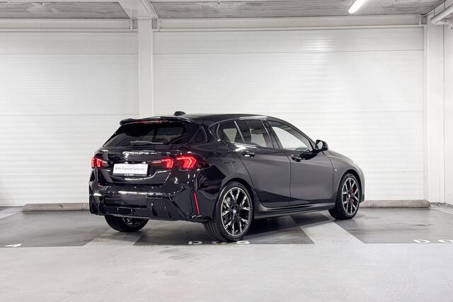 BMW 1-SERIE 120 | M-Sport Pro | Premium Pack | Driving Assistant | Harman/Kardon | Comfort Access