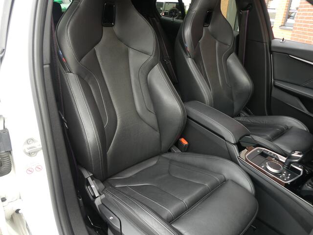 BMW 1-SERIE M135i xDrive High Executive