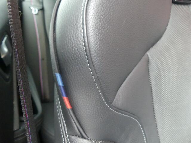 BMW 1-SERIE M135i xDrive High Executive