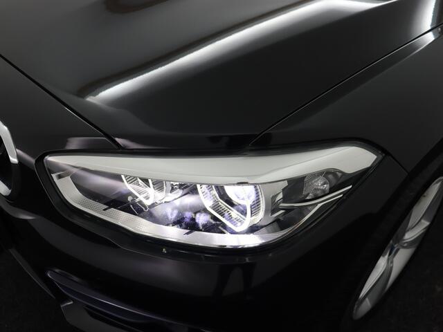 BMW 1-SERIE automaat 118i Corporate Lease Executive navi full map, cruise, leer, bluetooth, led, pdc, Lmvelg L, parkeersensoren achter, hill hold functie, Bandenspanningscontrolesysteem, Stuurbekrachtiging snelheidsafhankelijk, stuur multifunc mooie strake automaat. 