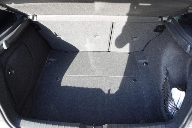 BMW 1-SERIE M140I ED. HIGH EXEC Schuifdak BOM VOL ZEER BEGEERLIJK