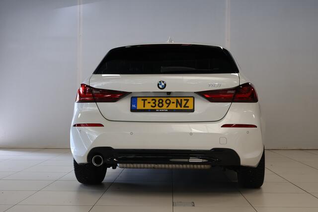 BMW 1-SERIE 118i | LED | Automaat | Clima | Camera |