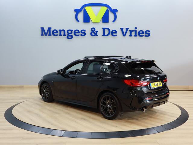 BMW 1-SERIE 118i Introduction Edition M Sport Airco ECC | Panorama | Harman Kardon | Virtual | Sfeer | Apple Carplay | Isofix | NAP