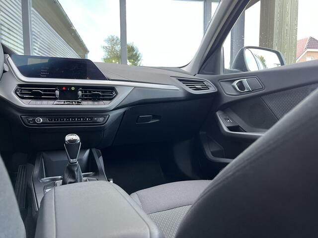 BMW 1-SERIE 118i lage km