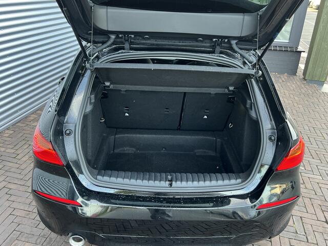 BMW 1-SERIE 118i lage km