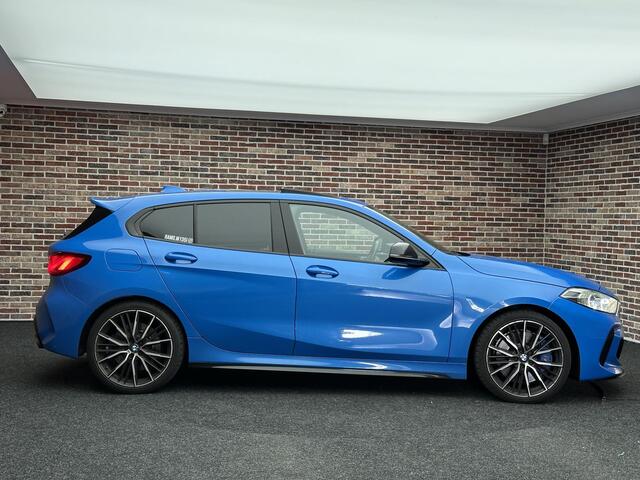 BMW 1-SERIE M135i xDrive High Executive | Dak| CarPlay| H/K| Memory| Head-up|