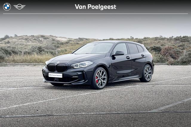 BMW 1-SERIE 118i | M Sport Pro | Stoelverwarming | Trekhaak |