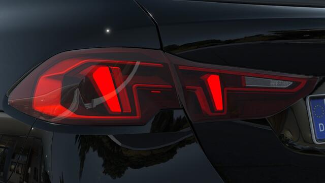 BMW 1-SERIE 120 Automaat / Sportstoelen / Achteruitrijcamera / Parking Assistant / Stoelverwarming