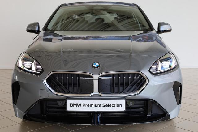 BMW 1-SERIE 120 M Sport Design Edition | Premium Pack | Stoelverwarming