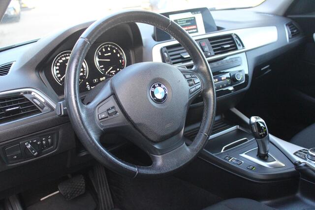 BMW 1-SERIE 118i