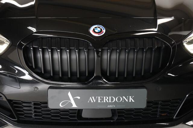 BMW 1-SERIE 118i M-Sport Aut. NAP|Pano|Stoelvw|Cam|Trekhaak|Leder