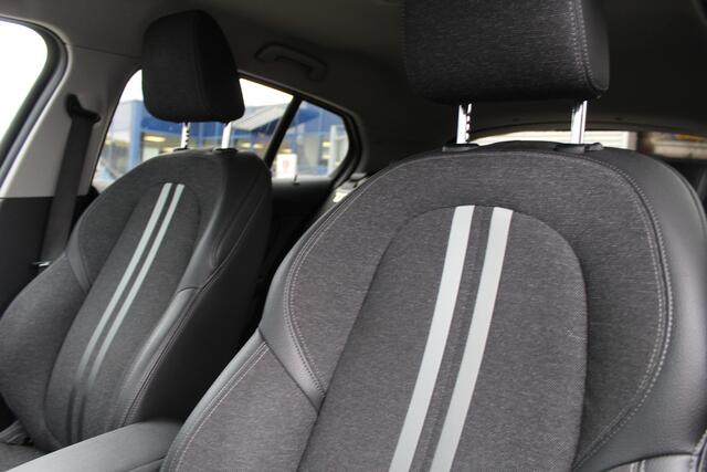 BMW 1-SERIE 118i Executive Edition | Cruise Control | Origin NL | Parkeersensoren | Navigatie