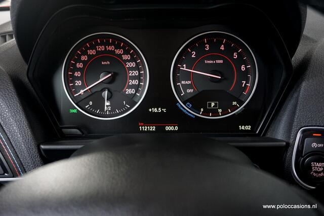 BMW 1-SERIE 118i Sportline | Automaat | Leder | Navig | LED | Valencia orange