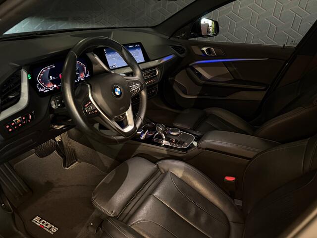 BMW 1-SERIE 120i High Exe | Pano | Head-up | Keyless | H&K | Leder
