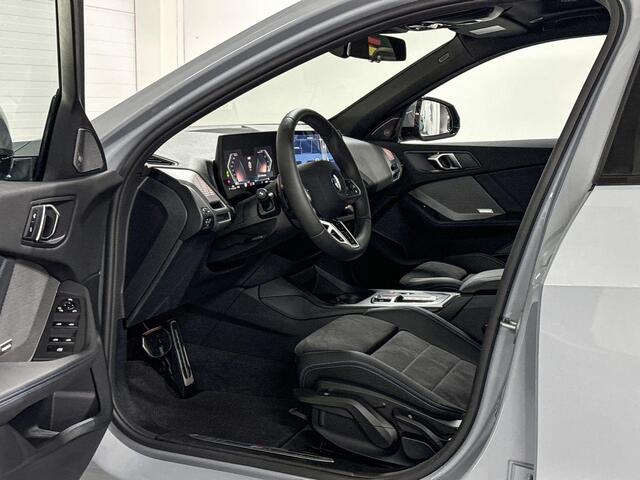 BMW 1-SERIE 120 | M-Sport Pro | Premium Pack | Driving Assistant | Harman/Kardon | Panoramadak | Comfort Access