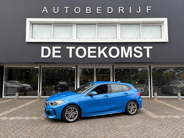 BMW 1-SERIE 118 M-Pakket Digt Cockpit Navigatie PDC Half Leder LM17