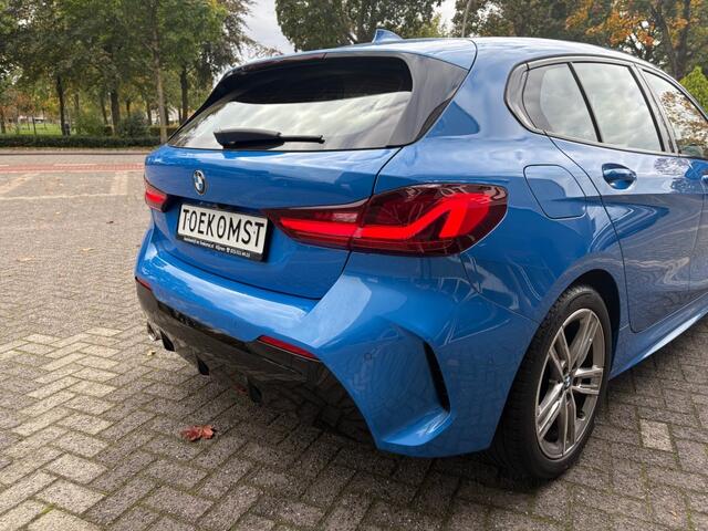 BMW 1-SERIE 118 M-Pakket Digt Cockpit Navigatie PDC Half Leder LM17