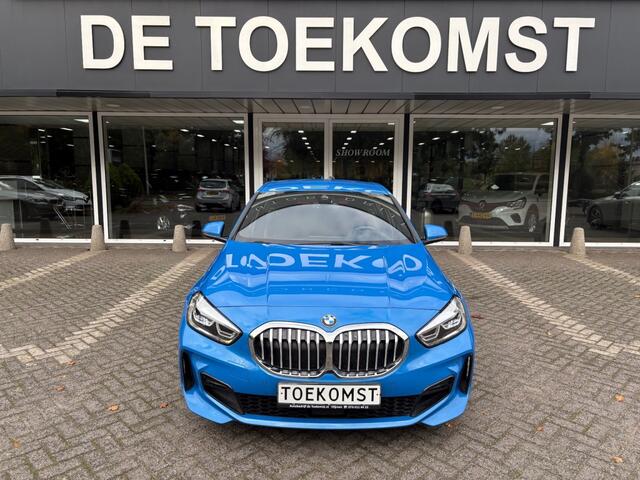 BMW 1-SERIE 118 M-Pakket Digt Cockpit Navigatie PDC Half Leder LM17