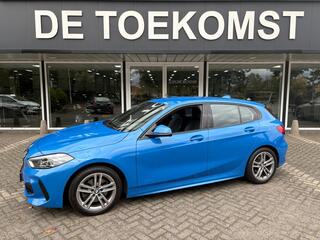 bmw-1-serie-118-m-pakket-digt-cockp