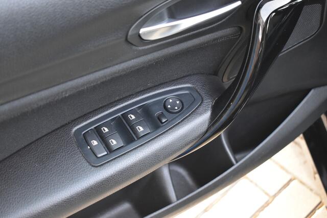 BMW 1-SERIE 116d Sport Corporate Lease Executive