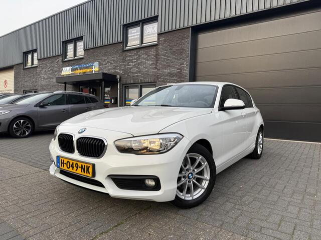 BMW 1-SERIE 116i Centennial High Executive | 1E EIGENAAR | 12MND GARANTIE | AIRCO | CRUISE | STOELVERWARMING | LMV |