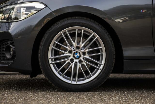 BMW 1-SERIE 120i Executive