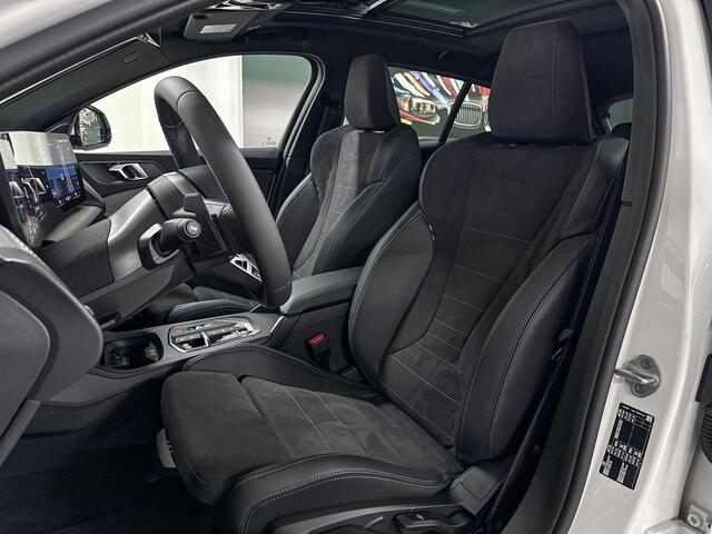 BMW 1-SERIE 120 | M-Sport Pro | Innovation Pack | Driving Assistant | Harman/Kardon | Panoramadak | Comfort Access