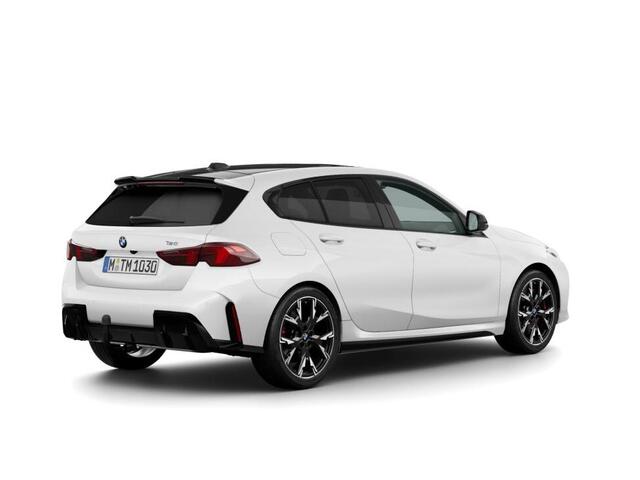 BMW 1-SERIE 120 | M Sportpakket Pro | Equipment Pack Pro