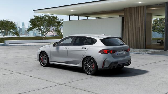 BMW 1-SERIE 120 High Executive M Sport Automaat / Sportstoelen / Adaptieve LED / Head-Up / M Adaptief onderstel / Parking Assistant Plus / Comfort Access