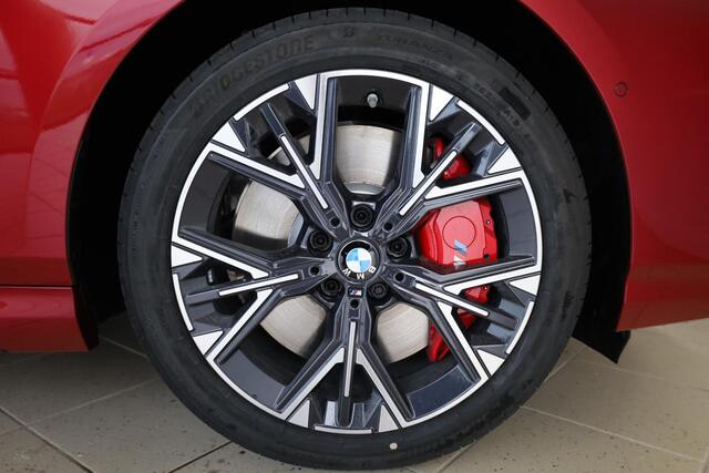BMW 1-SERIE 120 M Sportpakket Pro | Premium Pack | Comfort Access | Fire Rot Metallic