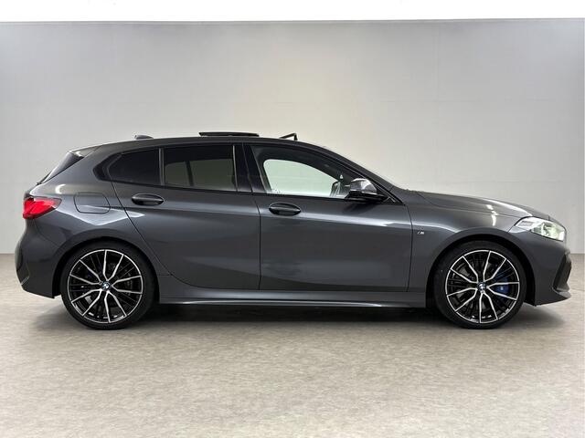BMW 1-SERIE 118i High Executive 141PK | Pano | Virtual | Sfeerverl | Carplay | Trekh. | Parkeersens. | NAP