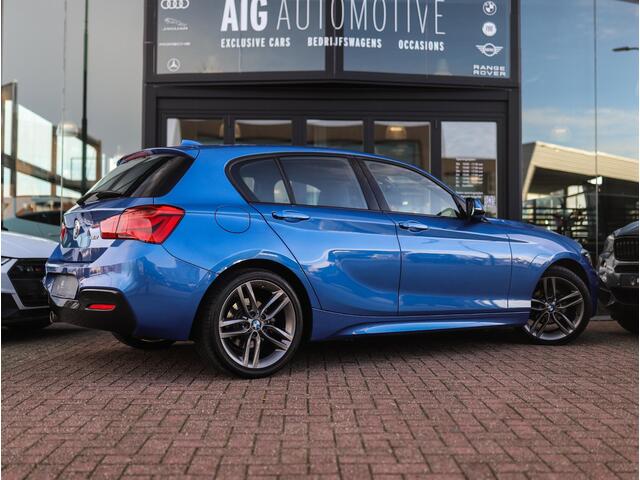 BMW 1-SERIE 118i Corporate Lease Executive | M-Sport | Shadowline | Leder | Stoelverw. | 18" LM