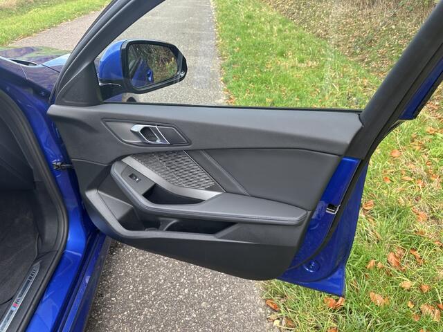 BMW 1-SERIE 120 M Sp. Design Ed.