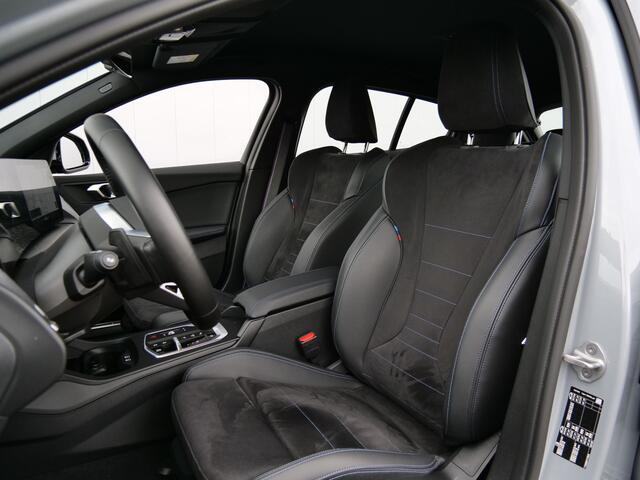 BMW 1-SERIE 116 automaat 123pk M Sportpakket Pro Stoelverwarming / Camera / Keyless entry