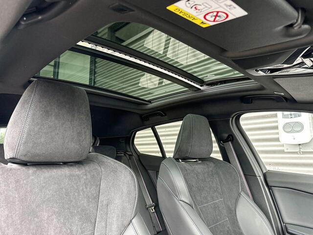 BMW 1-SERIE 123 xDrive / M Sport Pro / Premium Pack / Harman-Kardon sound system