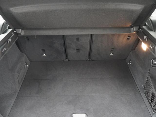 BMW 2-SERIE Active Tourer 218i High Executive Trekhaak|Airco|Navigatie|Cruise controle