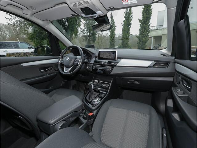 BMW 2-SERIE Active Tourer 218i Business Edition