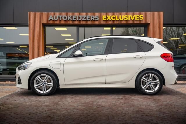 BMW 2-SERIE Active Tourer 225xe iPerformance High Executive Camera Pano HUD Clima Cruise Leer 17"LM